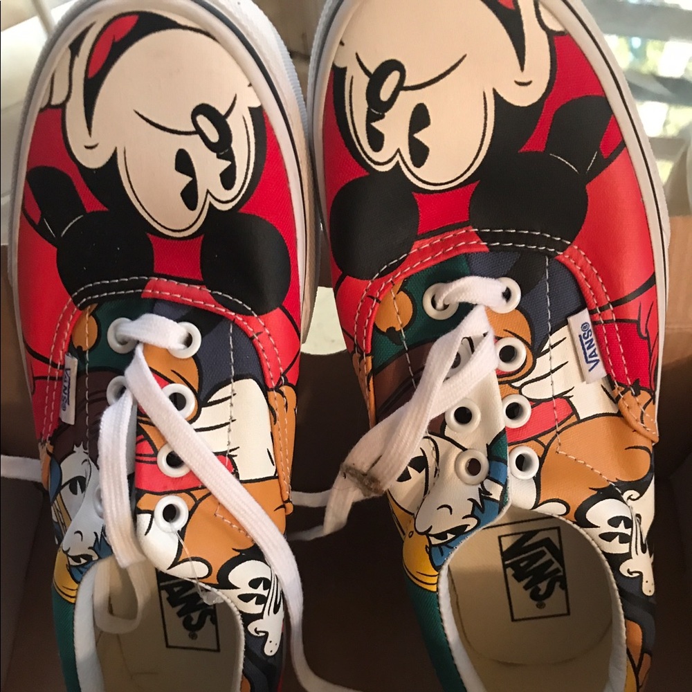 New with Box Disney Vans. Women's size 7