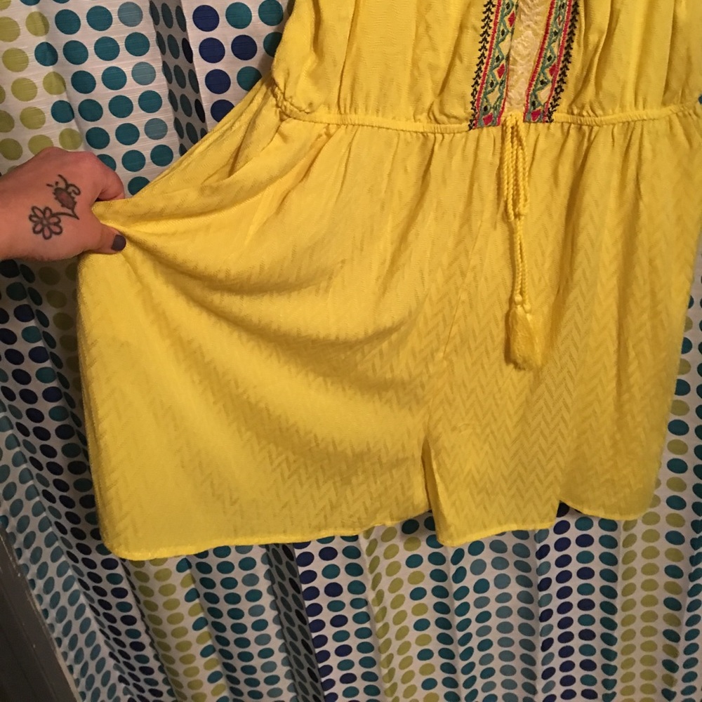 Romper - Picture 2 of 5