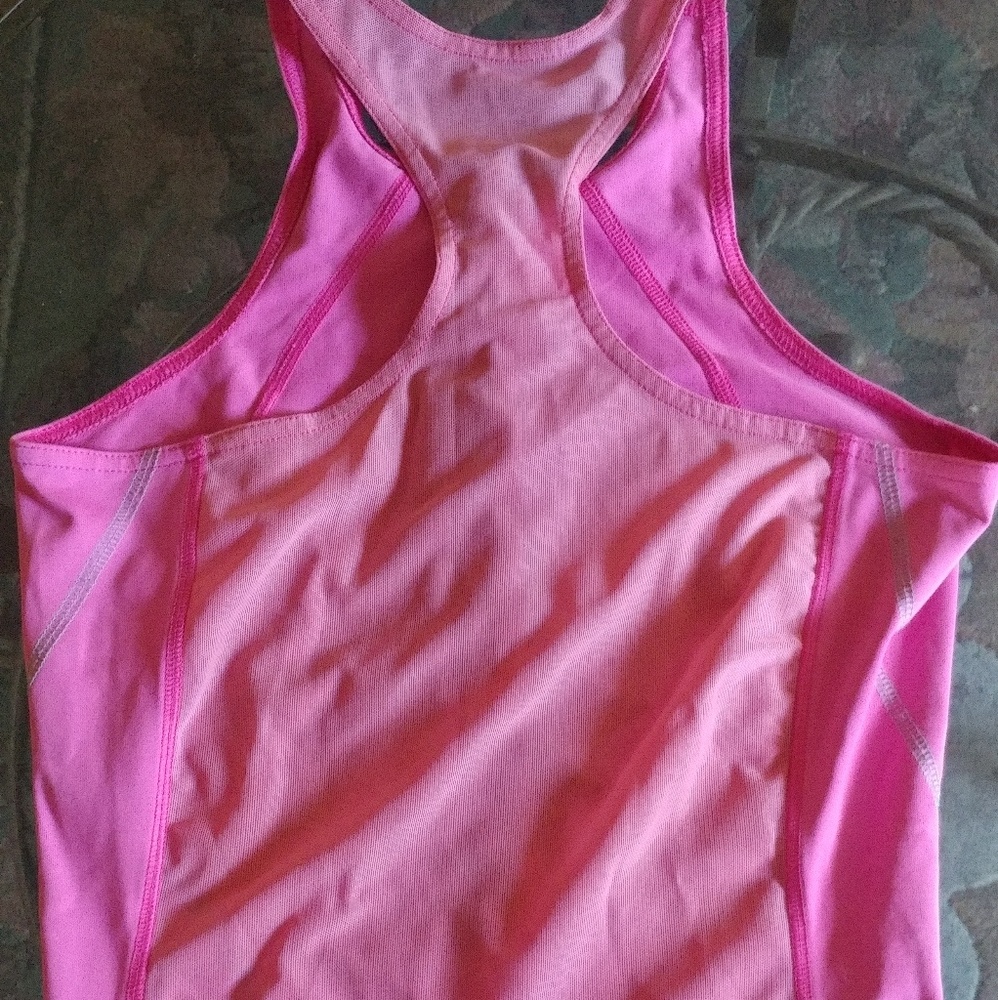 LuLuLemon Quarter zip Tank Top size 4 ? 6 ?Small
