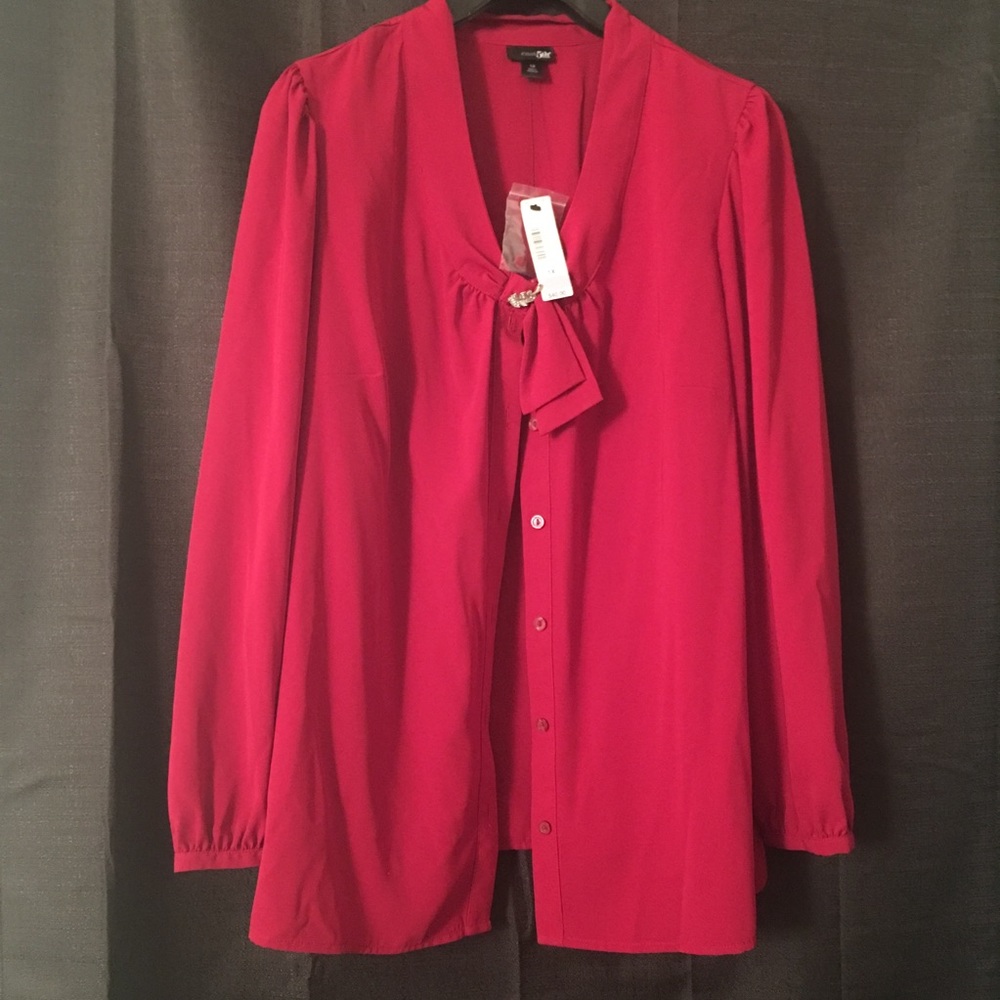Ladies long sleeved red blouse NWT!