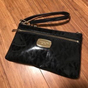Black Michael Kors clutch (barely used)