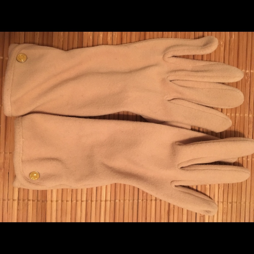 Gap Fleece Gloves w/Snap Closure