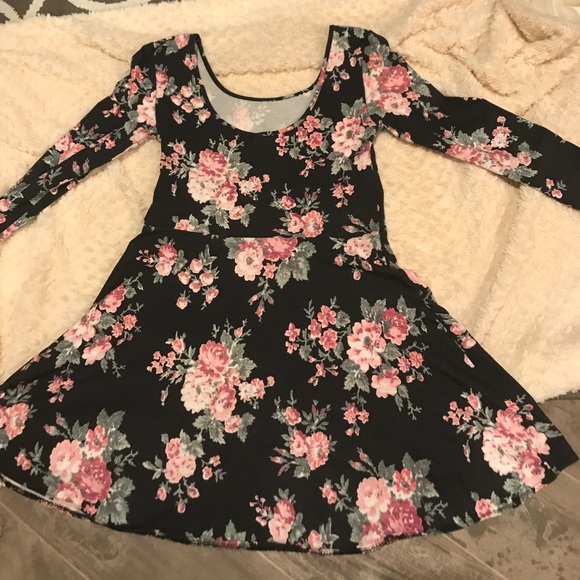 Skater Dress - Picture 2 of 3