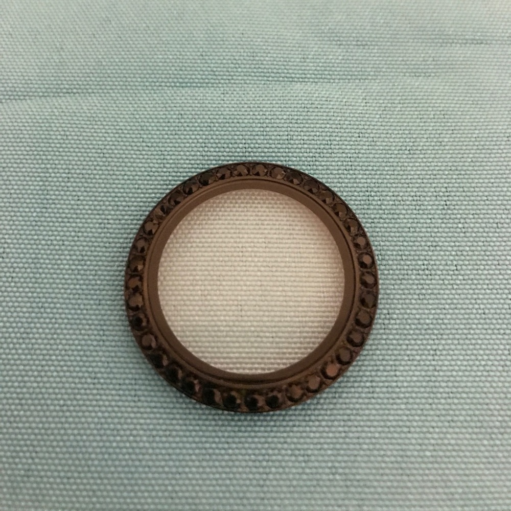 Origami owl large twist black locket face