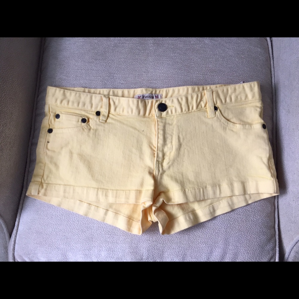 Forever 21 Yellow Shorts Size L