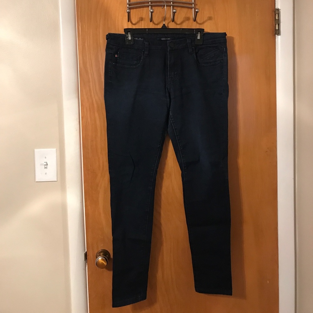 Vigos skinny jeans- stretchy!