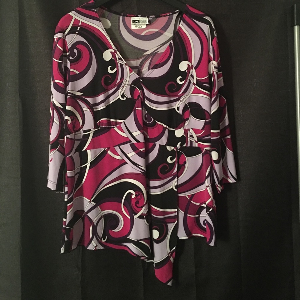 Women’s 3/4 length sleeve blouse