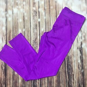 🦄 VS PINK Fuschia Nylon Leggings