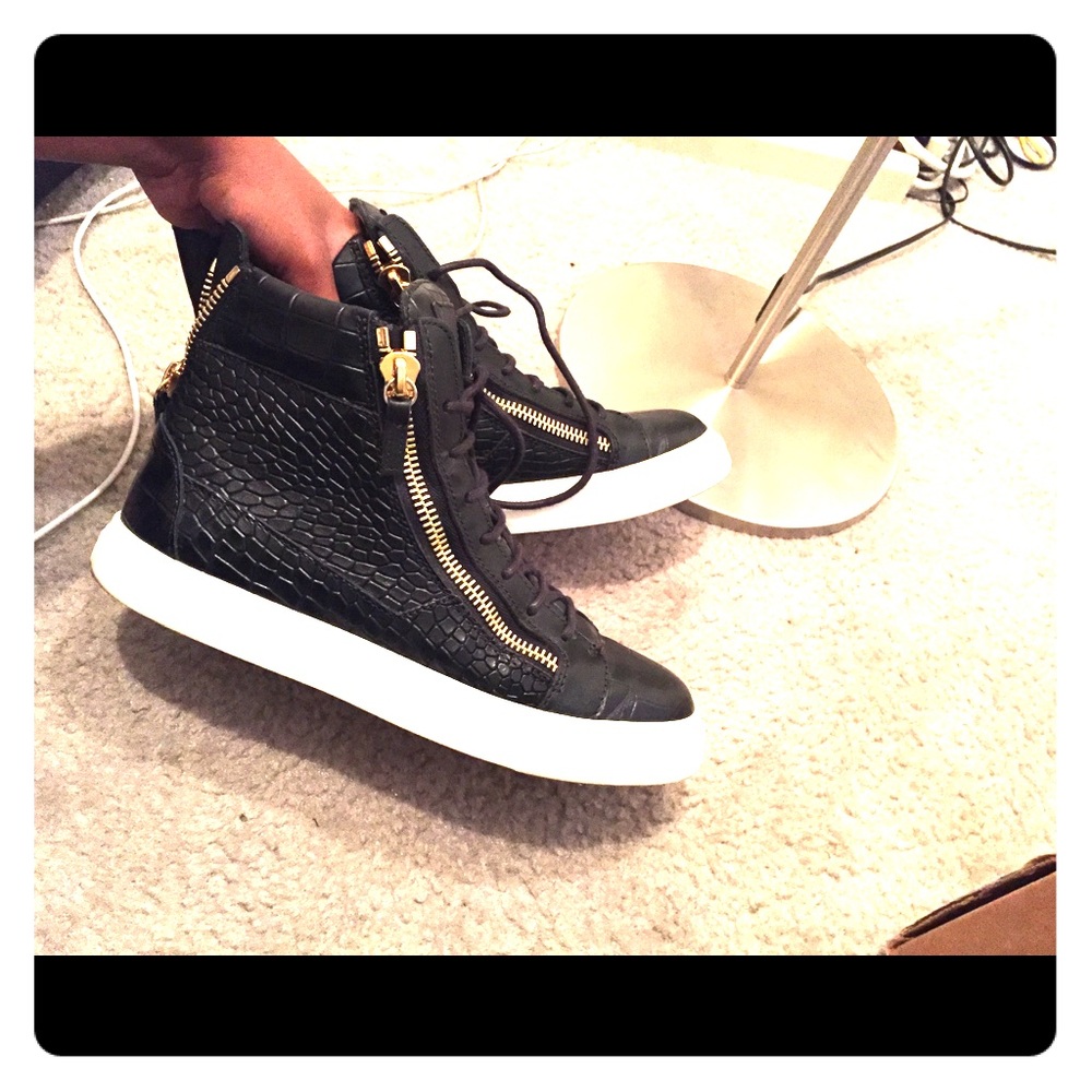 100% Authentic Giuseppe Zanotti High Top Croc