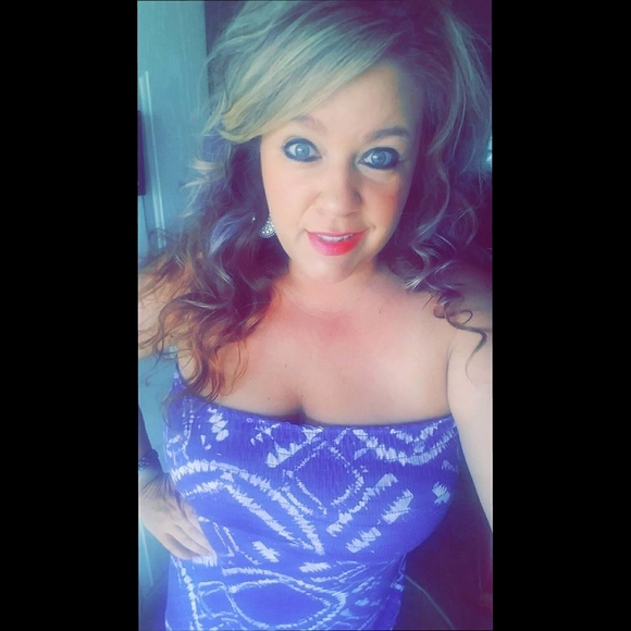 Meet your Posher, Marlena - Picture 1 of 1