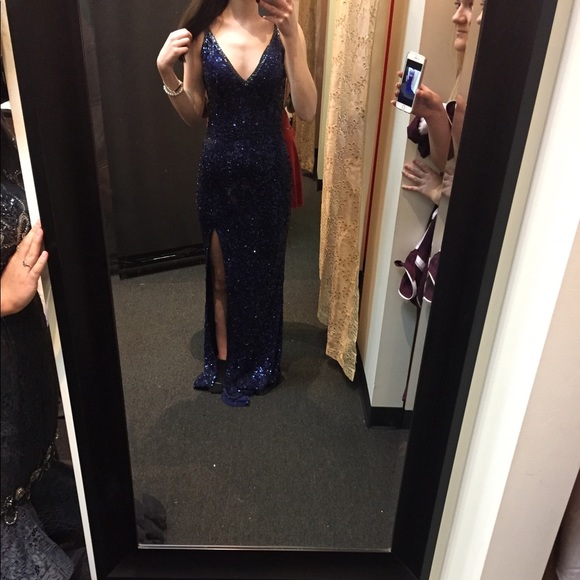 PROM DRESS
