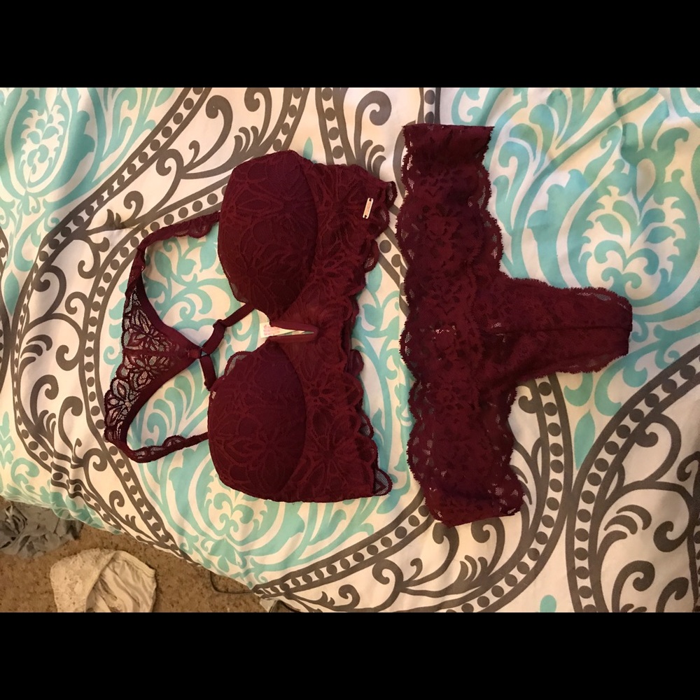 Matching bralette and underwear set (brand new)