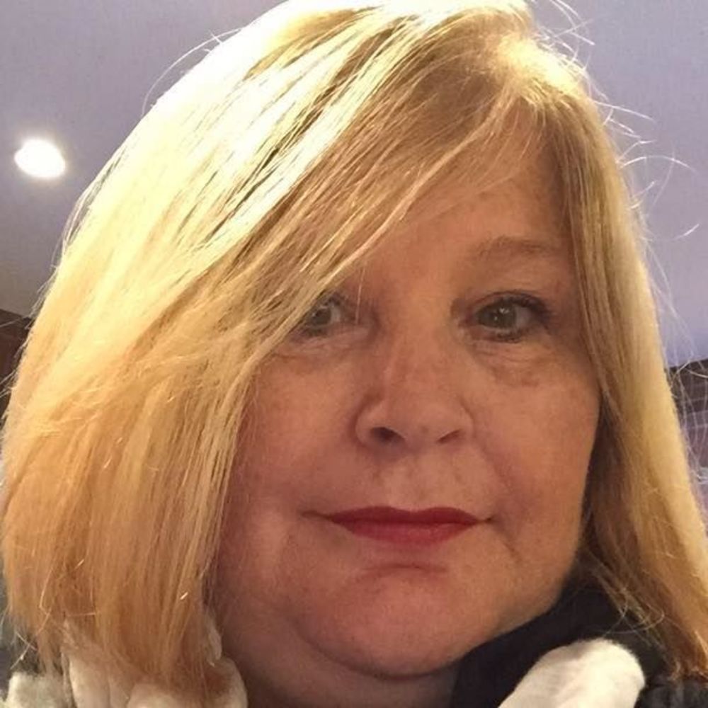 Meet your Posher, Becky