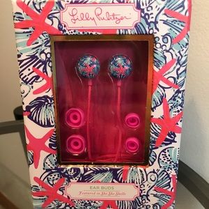 NWT Lilly Pulitzer Ear Buds in She She Shells
