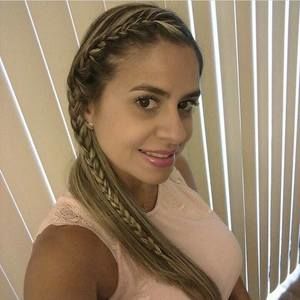 Meet your Posher, Heliana