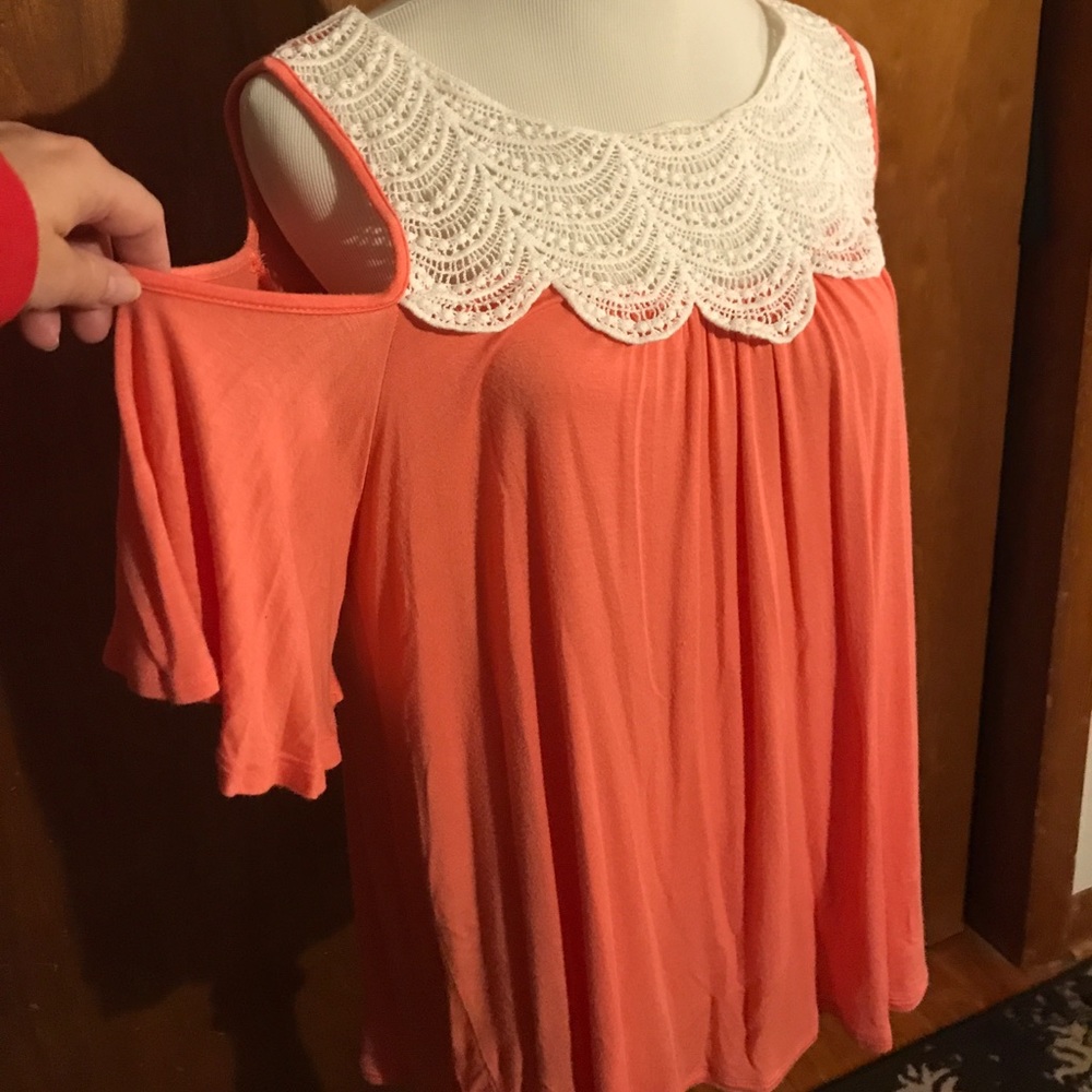 Cold shoulder top