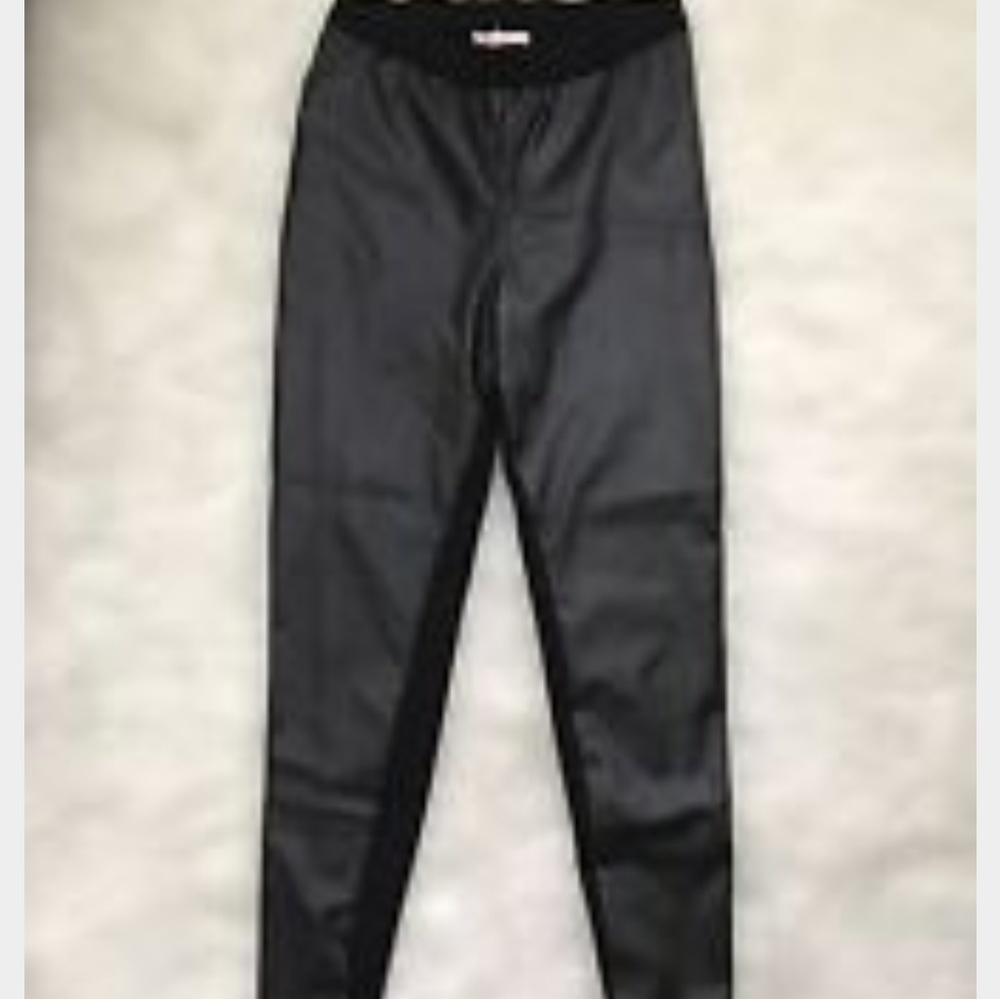 Victoria  Secret Two Tone Black Leggings