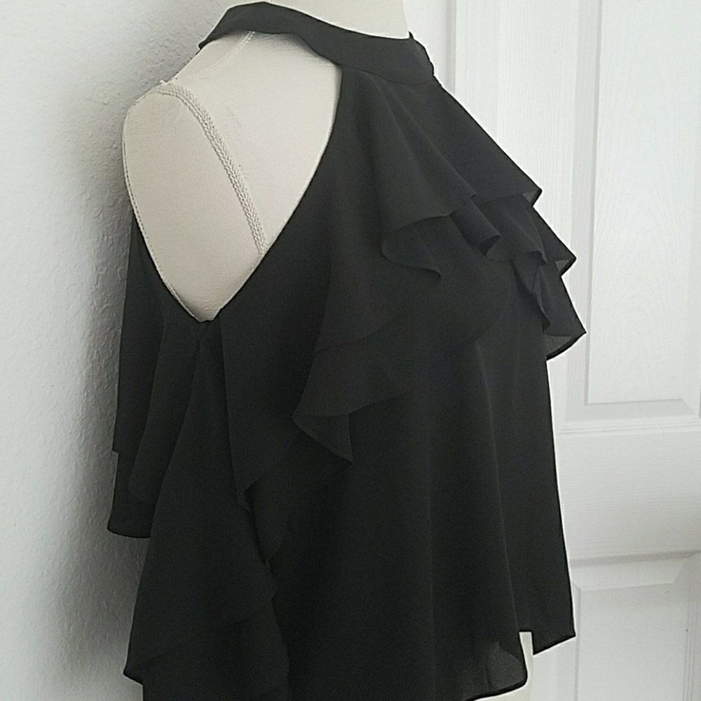 1 LEFT-Black Ruffled Cold Shoulder Top - Picture 4 of 5