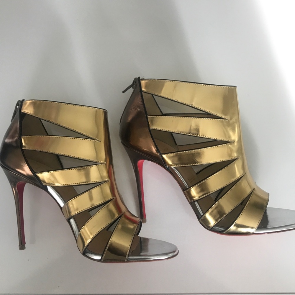 Authentic Christian Louboutin BeautyK Gold Heels