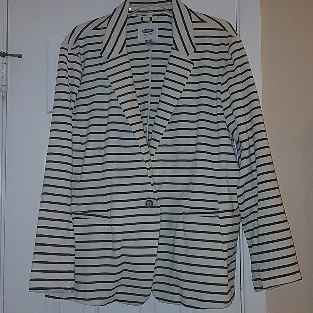 B&W stripe blazer