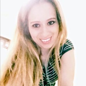 Meet your Posher, Melissa