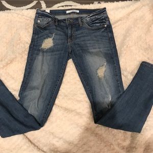 KanCan Distressed Jeans