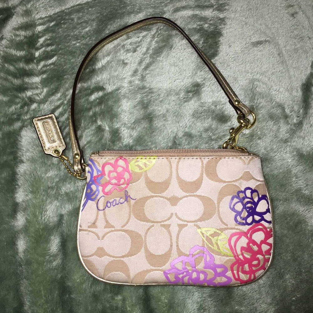Coach wristlet!!