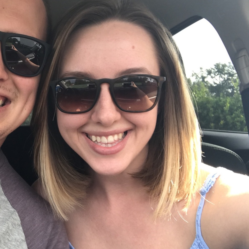 Meet your Posher, Lyndsey