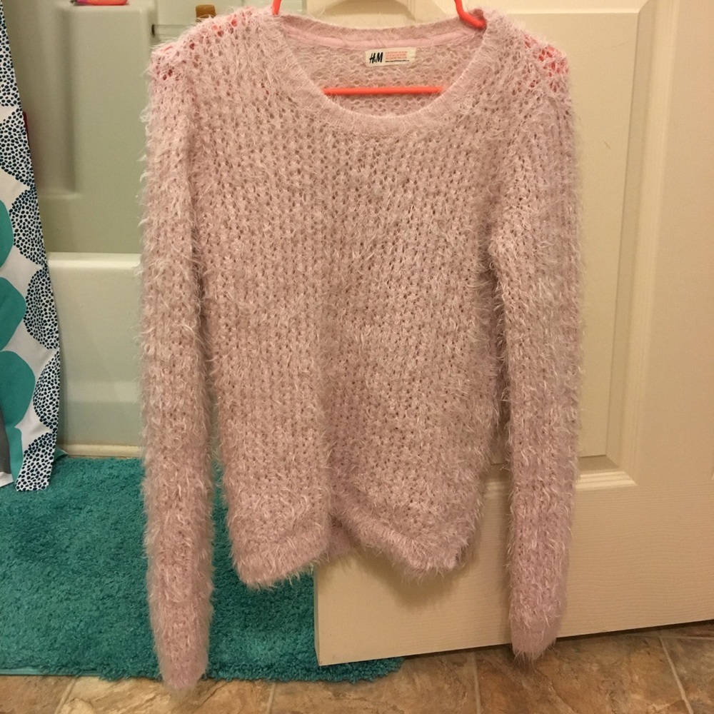 Fuzzy and warm pink H&M sweater