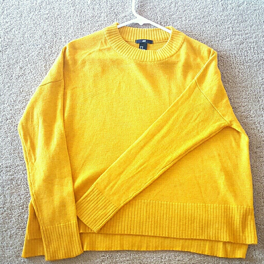 Crew neck cozy sweater