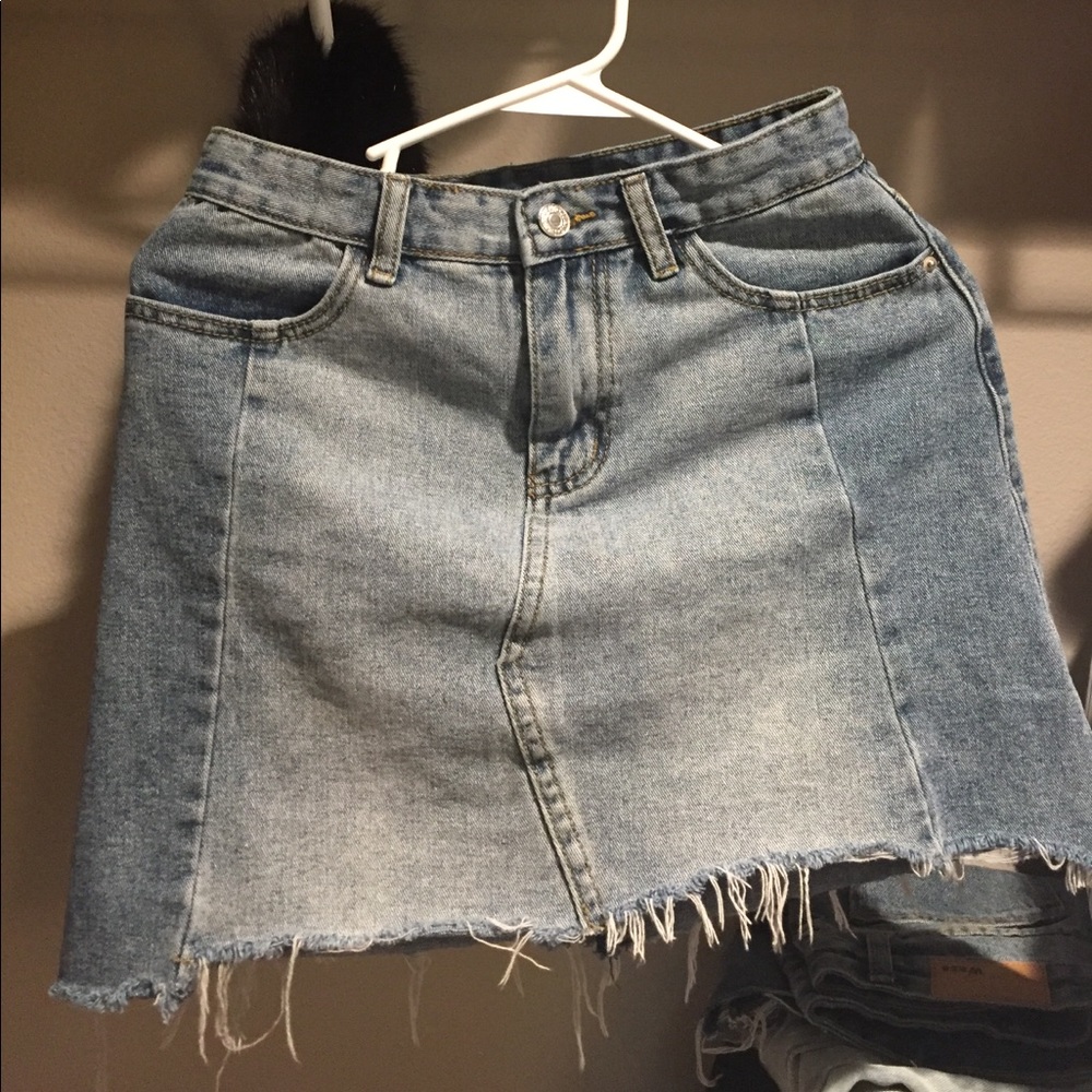 Denim skirt