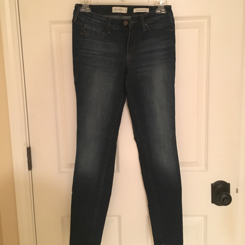 Jessica Simpson jeans super skinny size 28