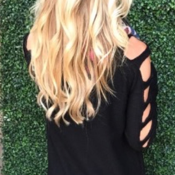 Last 1 ⬇️  🆑 Sweater Dress w/Ladder Sleeves - Picture 3 of 3