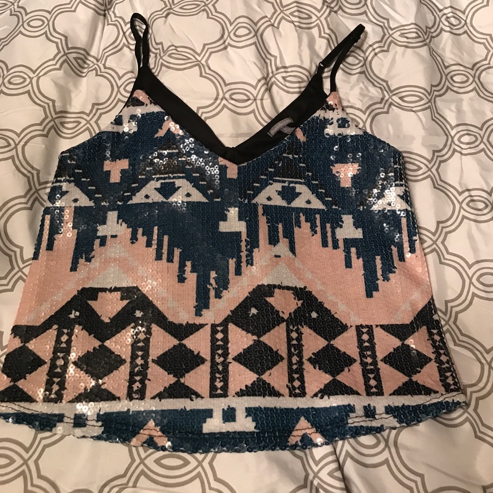 🎀Sequenced crop top!!