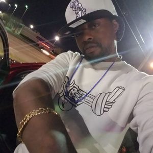 Meet your Posher, Wayne