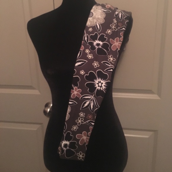 Mayberrys by Jillian - Picture 1 of 1