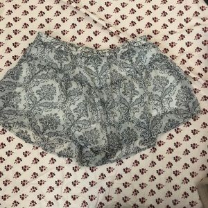 urban outfitters flowy patterned skort