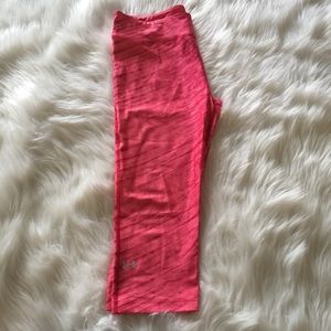 NWOT Under Armour HeatGear Compression Capris