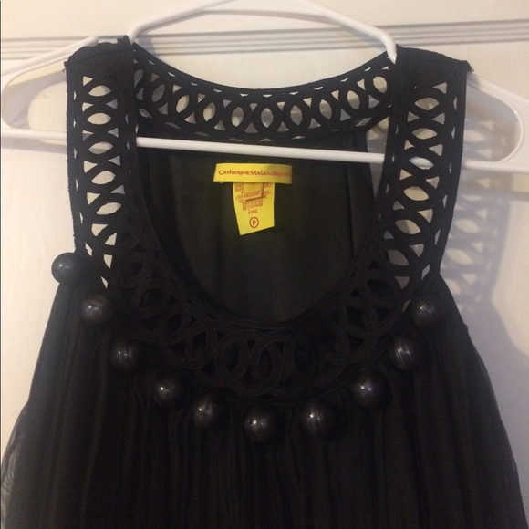 Super cute pleated black dress. - Picture 2 of 4