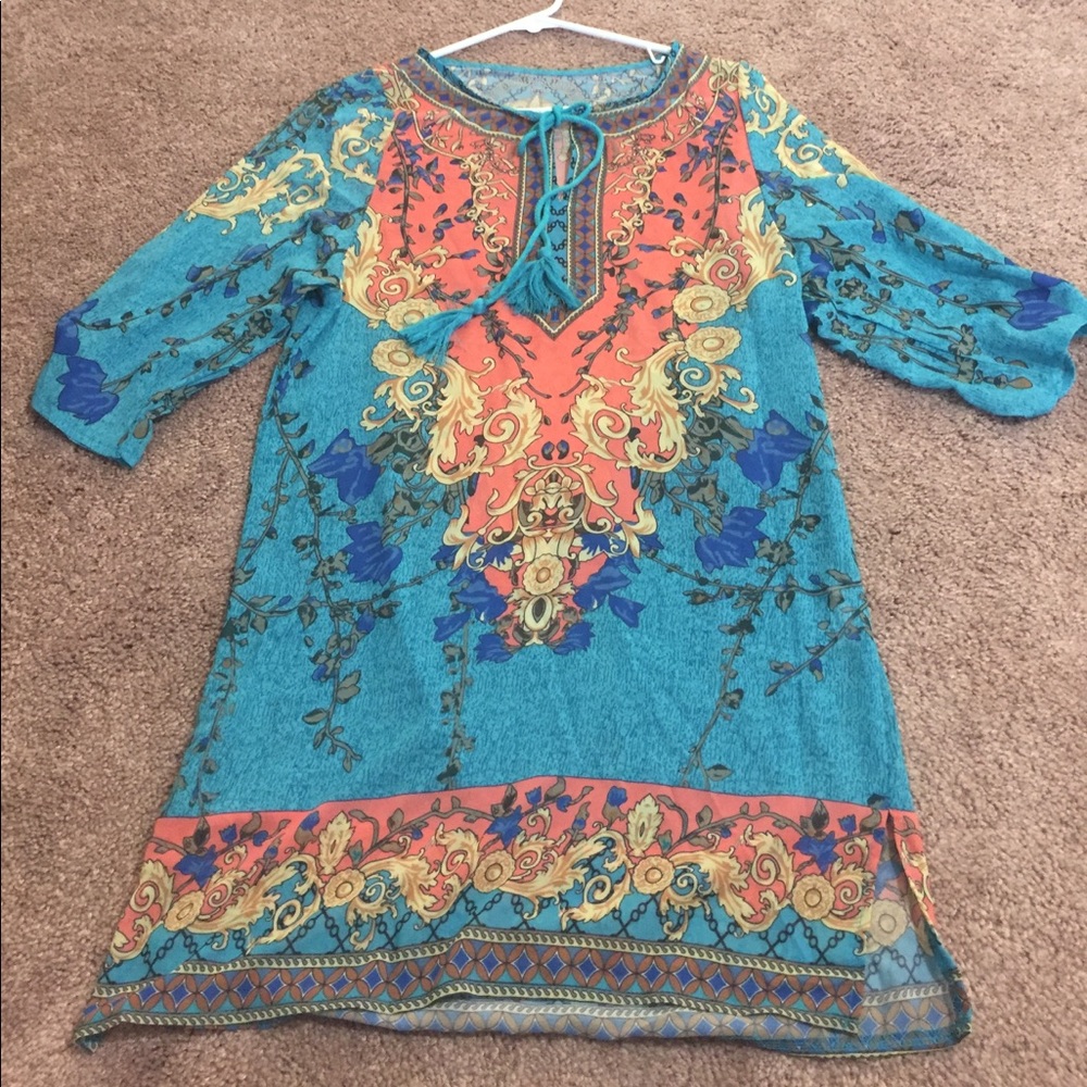 Tunic/cover up - Picture 2 of 5