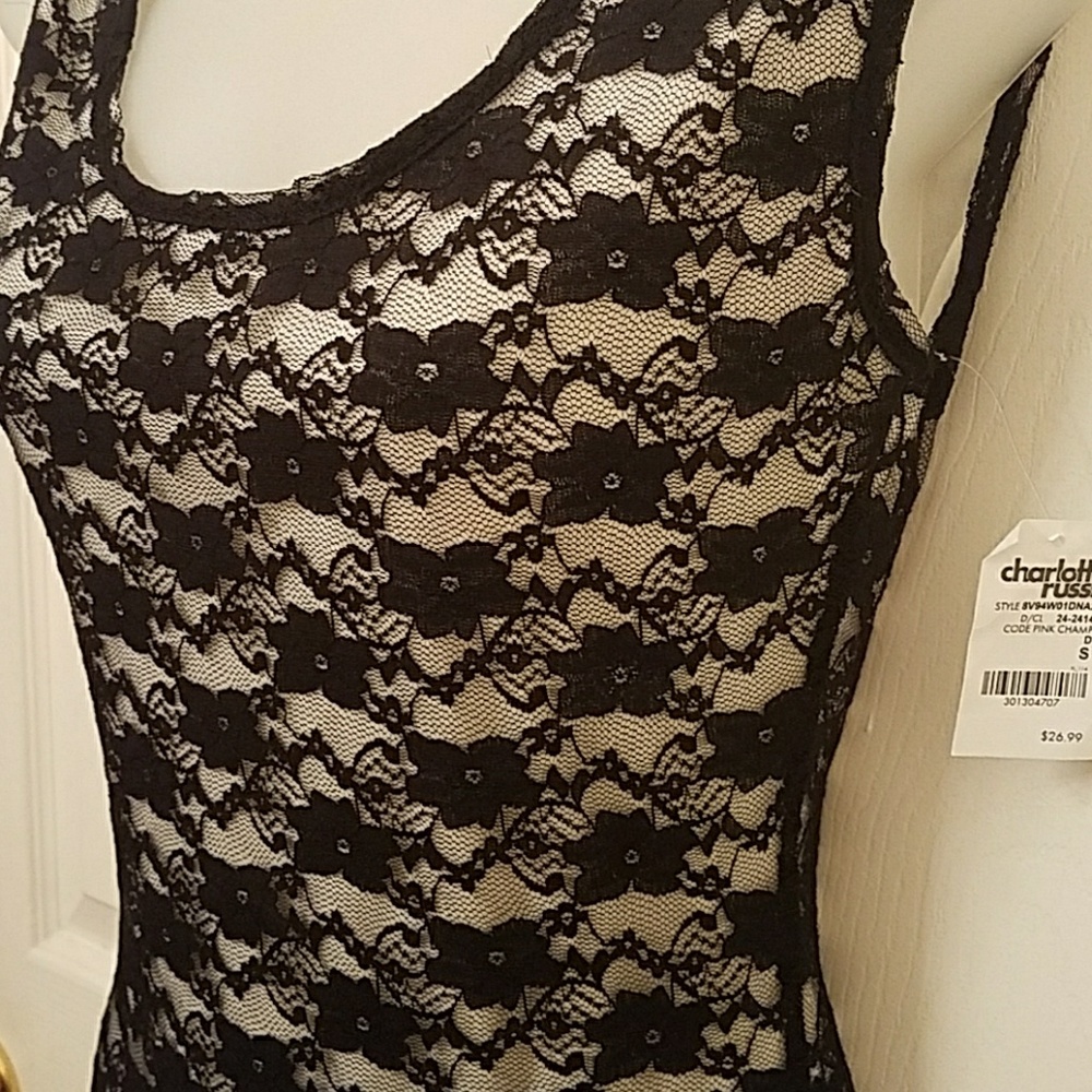 Dress - Picture 3 of 3