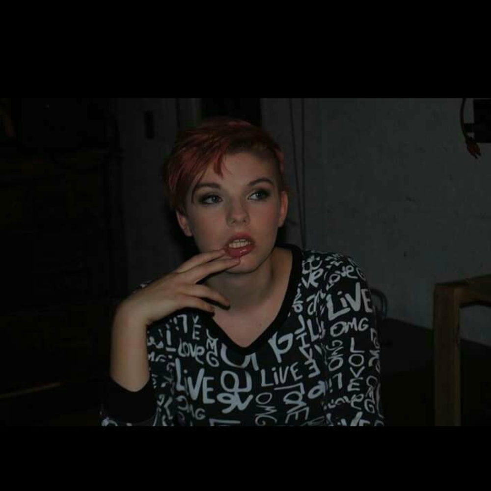 Meet your Posher, Amelia