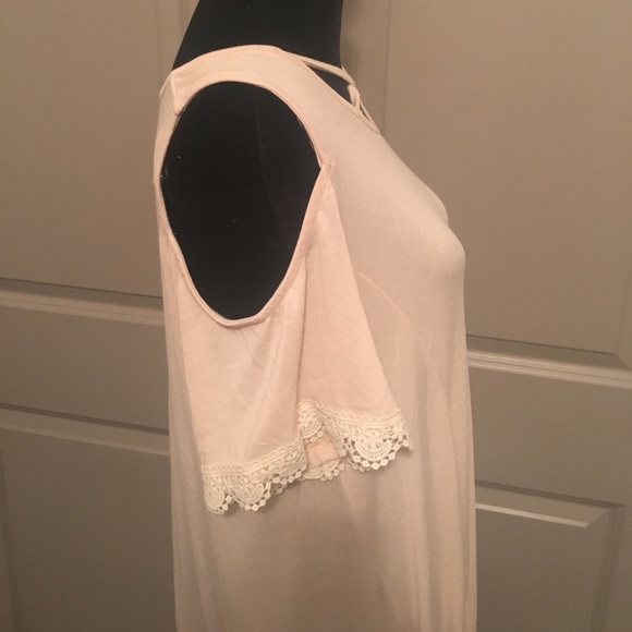 Mayberrys by Jillian - Picture 2 of 2