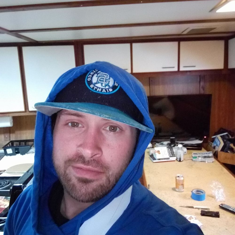 Meet your Posher, Dustin