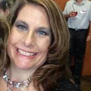 Meet your Posher, Debra