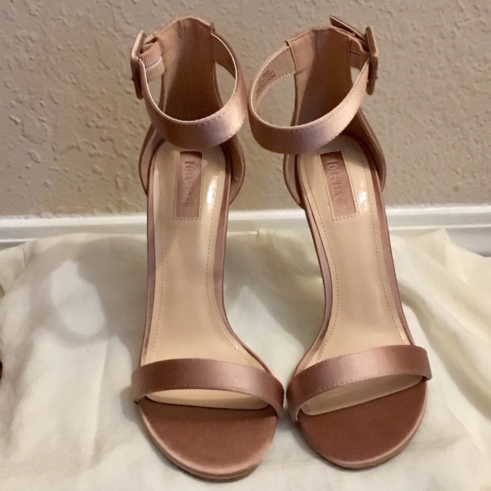 Rosè💕🌹 Satin Ankle-Strap Heels🥂
