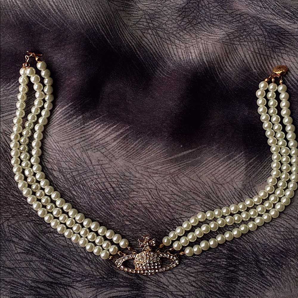 Vivian Westwood necklace