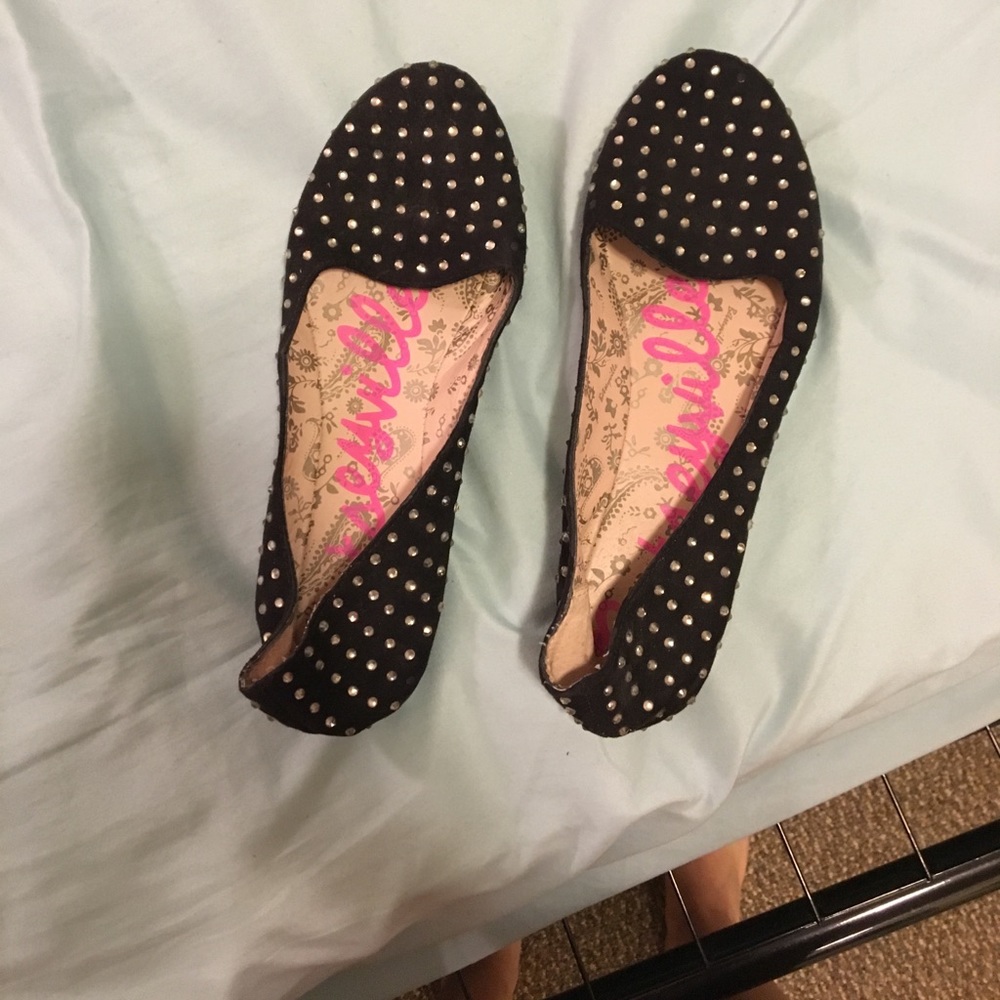 Black Jeweled flats