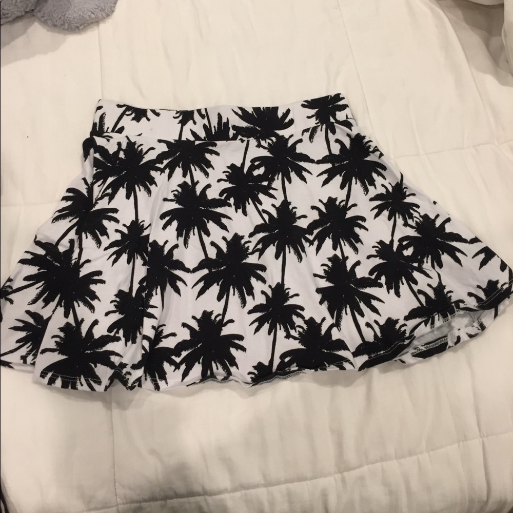 Charlotte Russe palm tree skirt