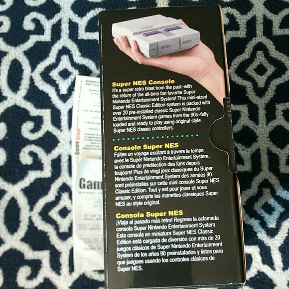 SUPER NES CLASSIC - Picture 5 of 6